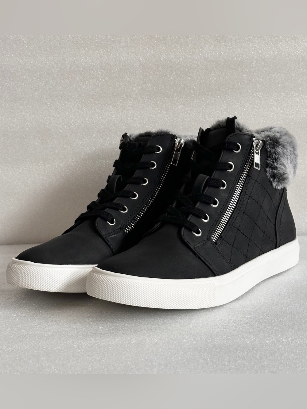 Report Women’s Black Shoes Armond Fur High Top Sneaker Size 9